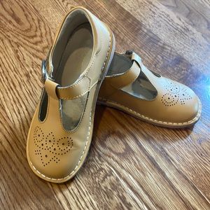 Little girl size 1 mustard yellow dress shoes